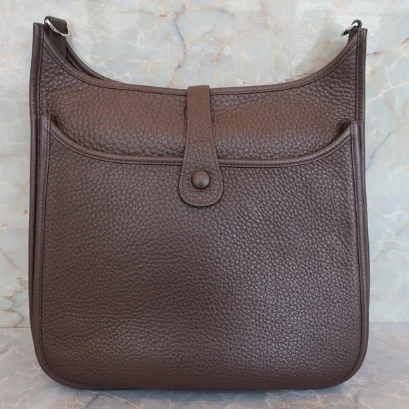 AUTHENTIC HERMES EVELYNE GM Chocolate brown clemence leather crossbody - Picture 2 of 15